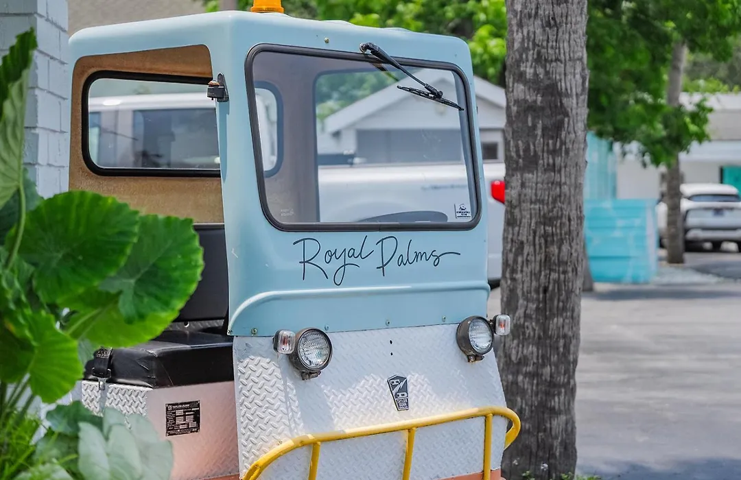 Royal Palms Motel-1